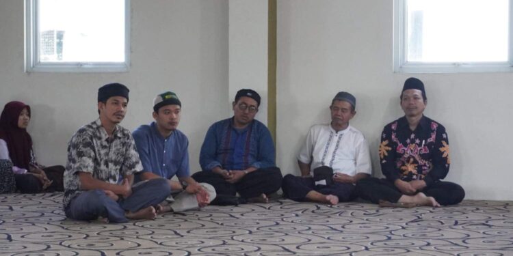Menghadirkan Munajat dalam Sholat, 54 Peserta Ikuti Pelatihan Sholat Khusyuk di Fathimah Al-Amin
