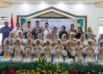 Tak Sekadar Wisuda, Fathimah Al-Amin Lepas 48 Lulusan dan Kukuhkan Praktisi Sufi Healing