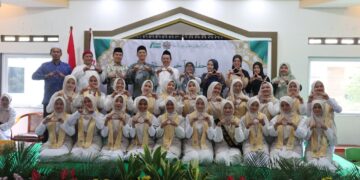 Tak Sekadar Wisuda, Fathimah Al-Amin Lepas 48 Lulusan dan Kukuhkan Praktisi Sufi Healing